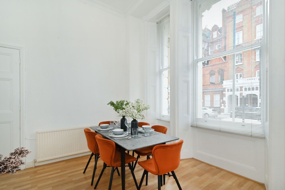Harrington Gardens Style - 48hg