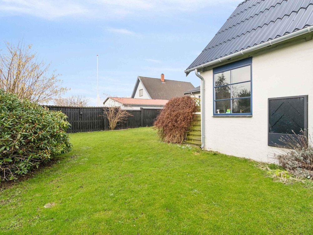 5 Star Holiday Home in Aakirkeby