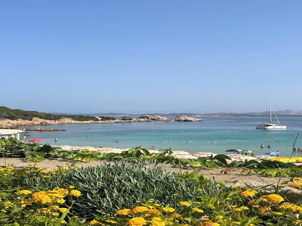 Seaside Apartment Baja Sardinia - Rent From June 20, 2026, to July 11, 2026