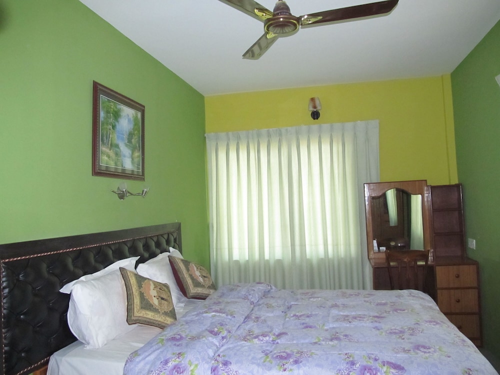 Ranss Apartment view 4