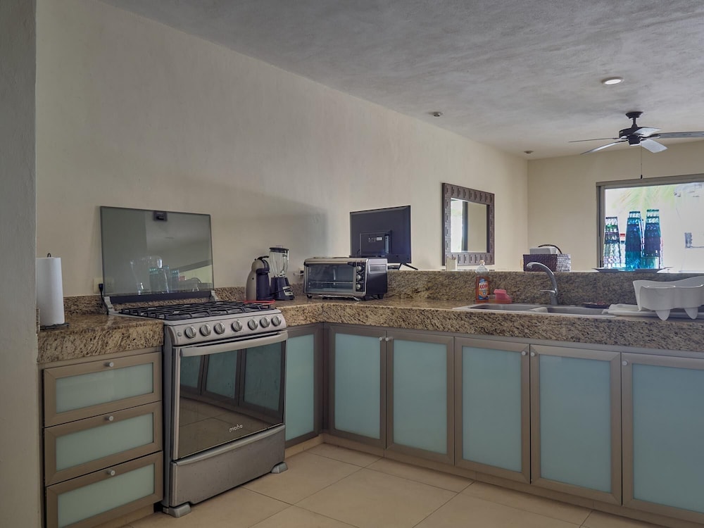 Casa Cocovero s - Yucatan Home Rentals view 2