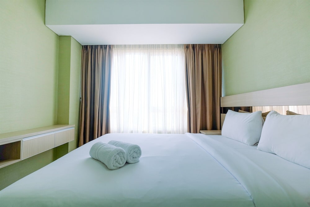 Comfy 2BR Apartment at Nifarro Park Pasar Minggu view 2