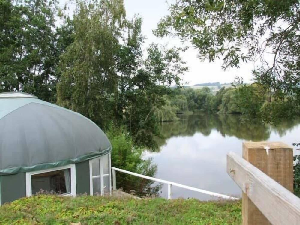 Lakeview Yurt view 3