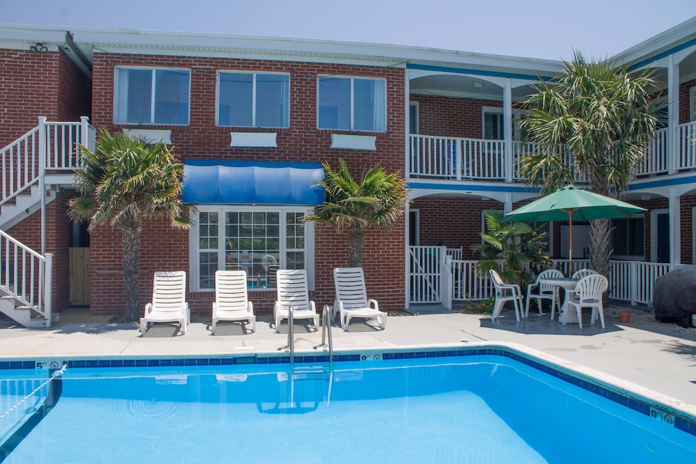 Colonial Inn Motel