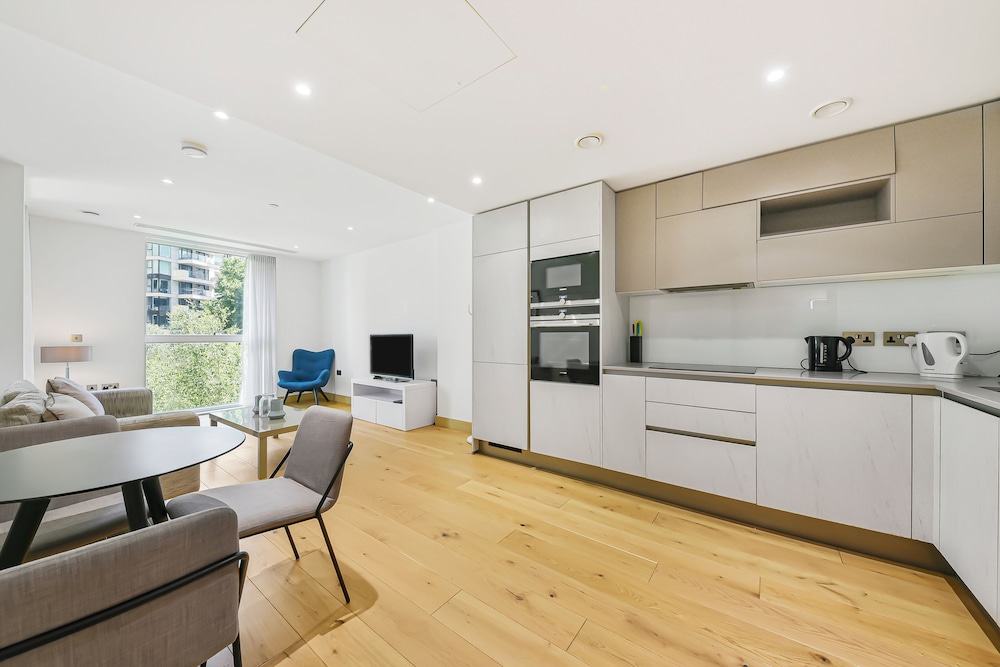 Paddington Ex LUX Flats
