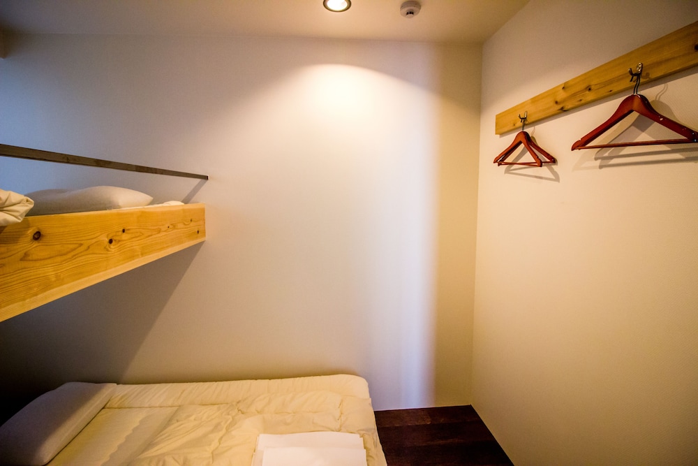 Santiago Guesthouse Hiroshima – Hostel