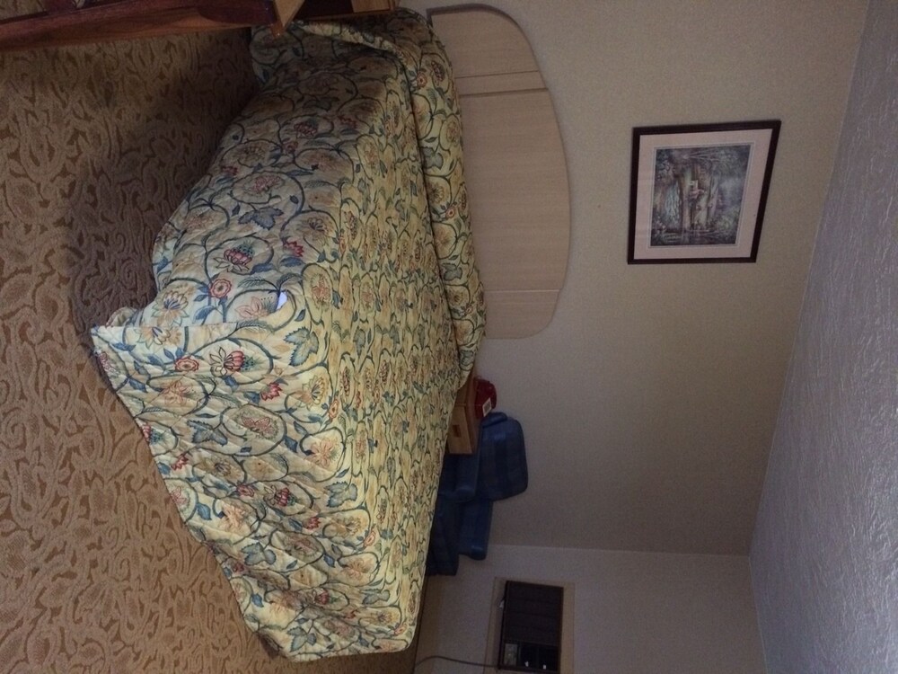 Budget Inn