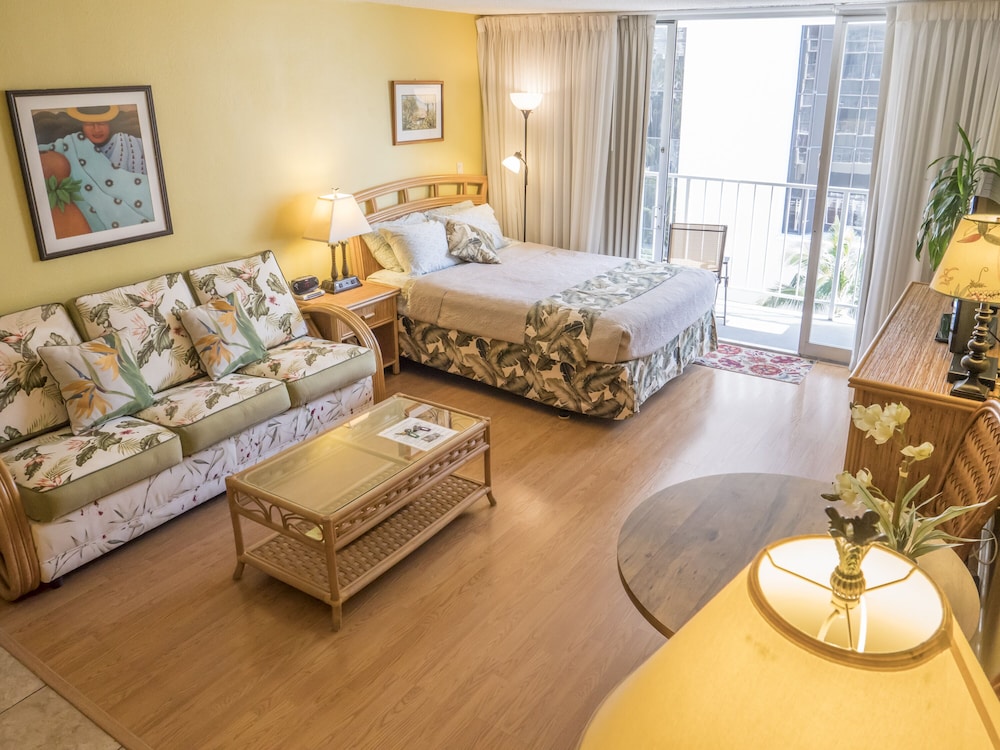 Tropical Studios at Marine Surf Waikiki