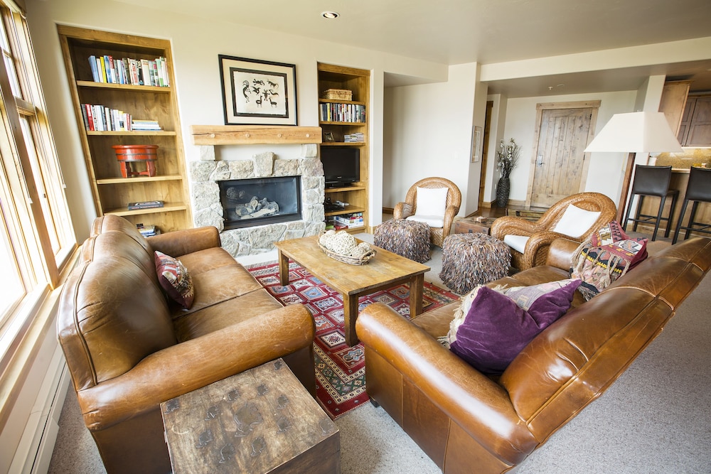 WestWall Lodge - Property Image 56