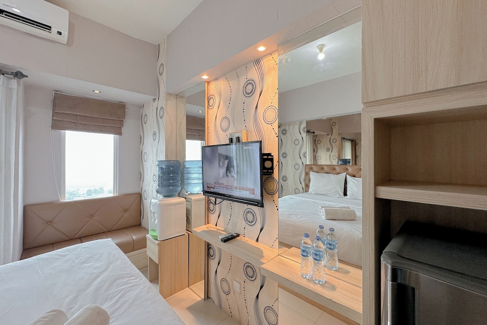 Strategic Spot Studio With Mall Access At Tanglin Supermall Mansion Apartment