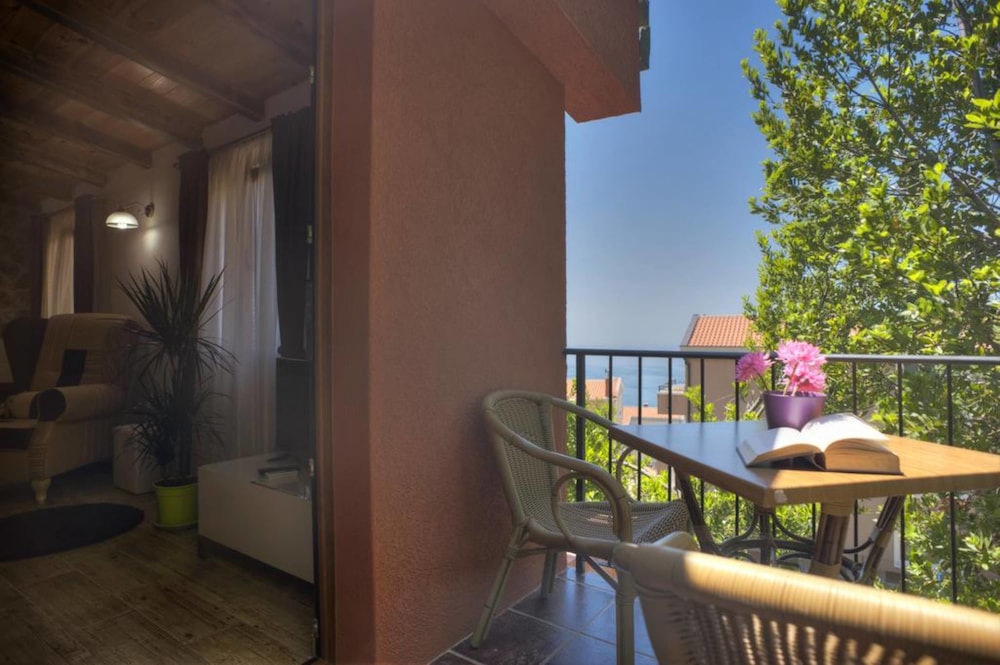 Guest House Harmonia