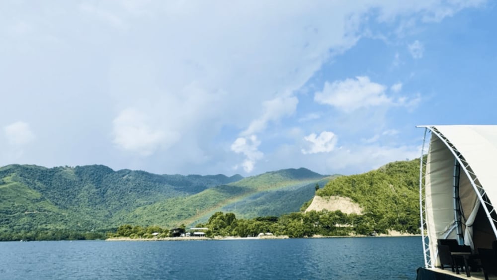 Floating Home in Reef Resort 3