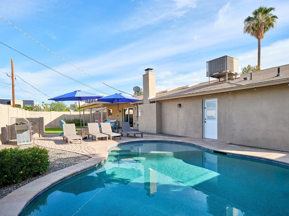 Old Town Saguaro - Pool - Fire Pit- Heart of Old Town