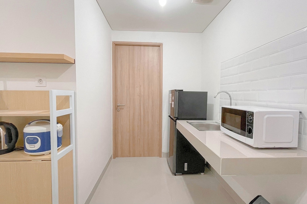 Affordable 1Br Combined (No Kitchen) Bandaraya - Tallasa City Makassar Apartment