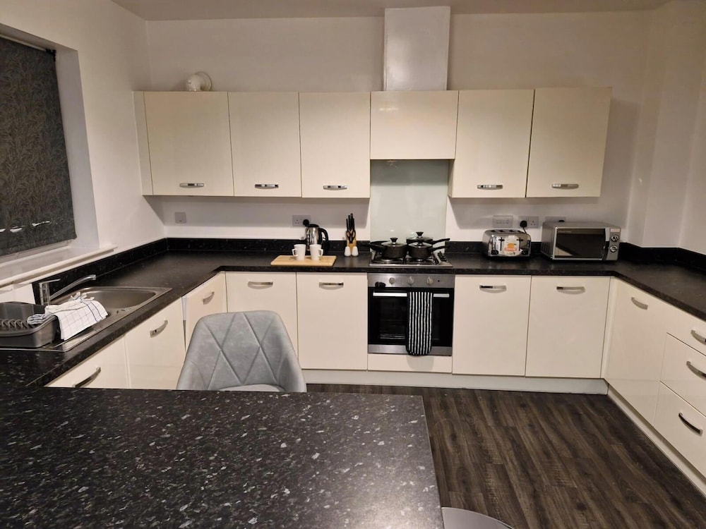 Sheffield Serenity House With 4 Bedrooms