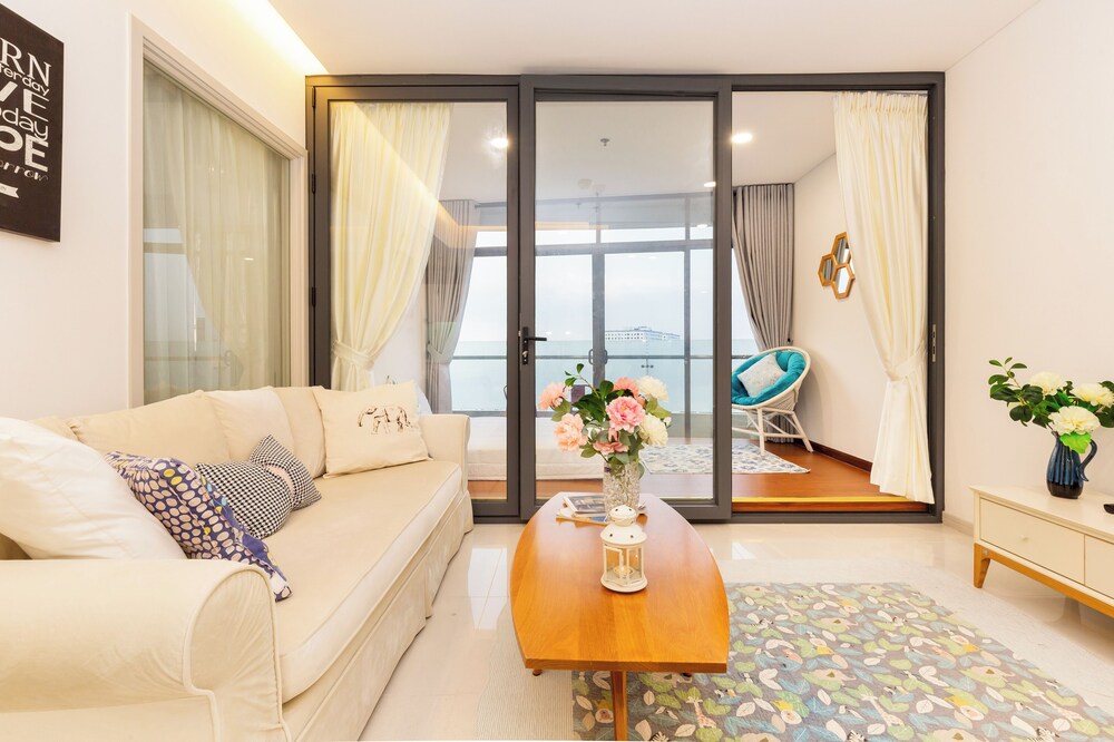 An Corner City Garden High Class Condo