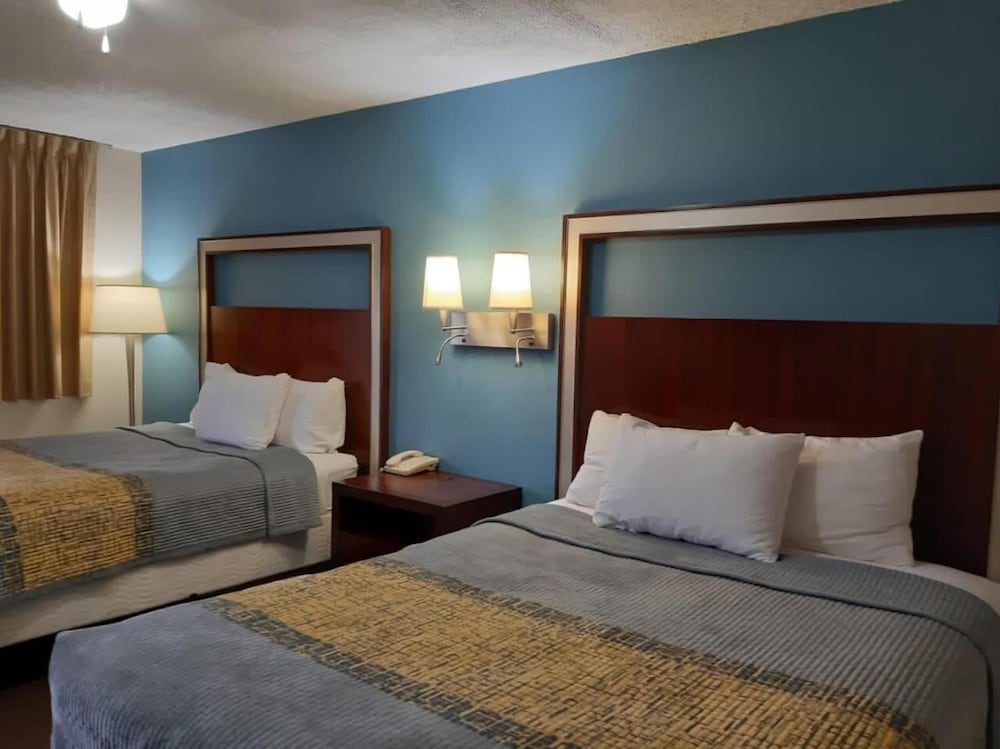 Deerfield Inn