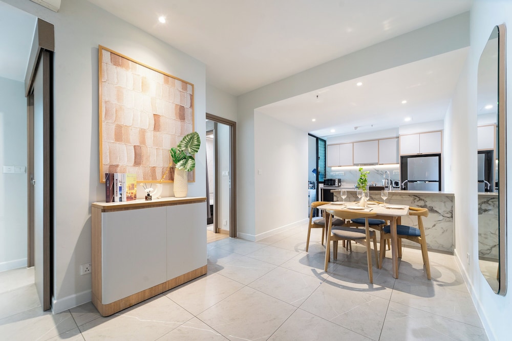 Luminous - Zenity Luxury Apartment - District 1
