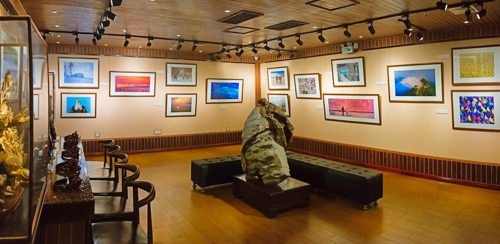 Yangshuo Li River Gallery Lodge