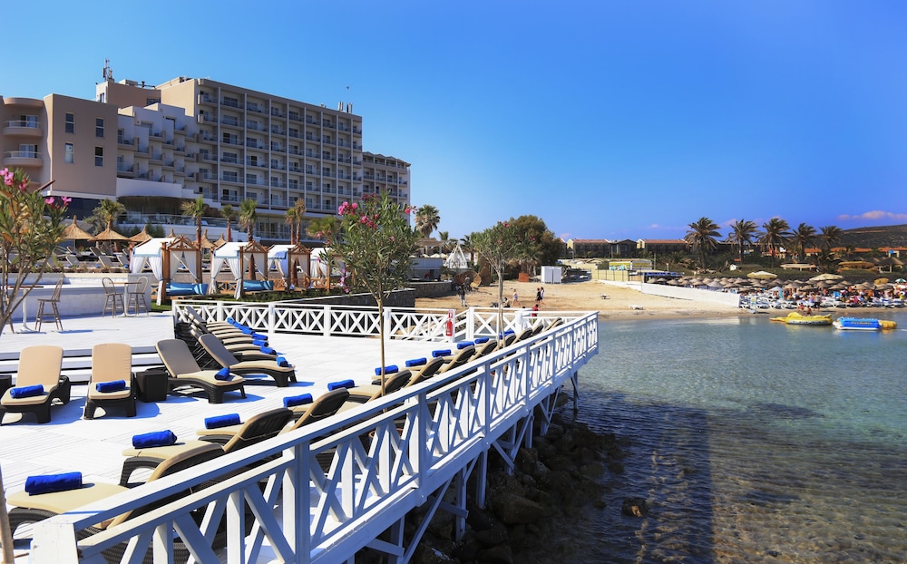 Design Plus Seya Beach Otel - Image 63
