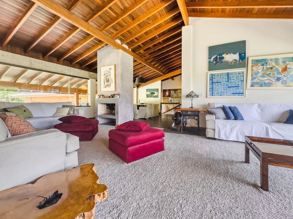 Luxuosa casa Térrea em Itu