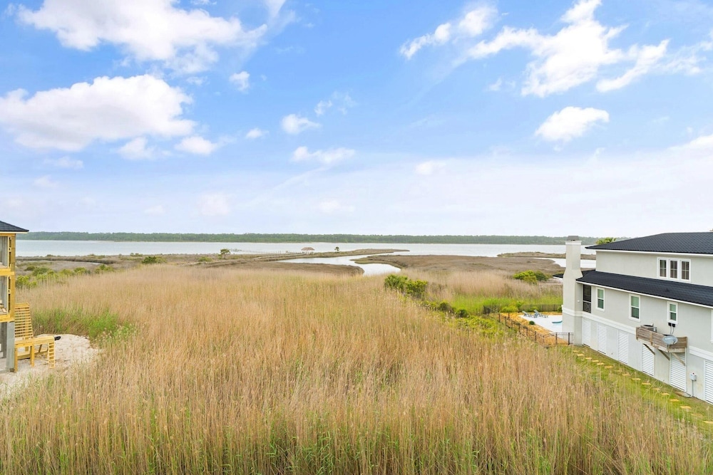 Reunion Beach House
