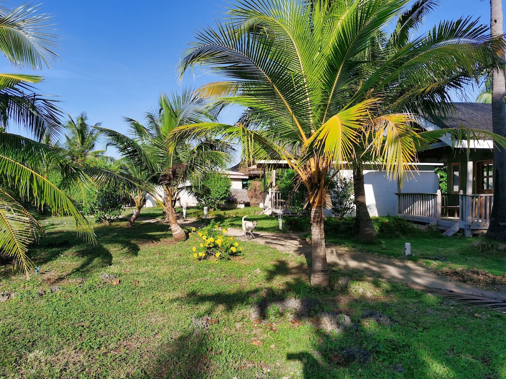 Kawayan Holiday Resort