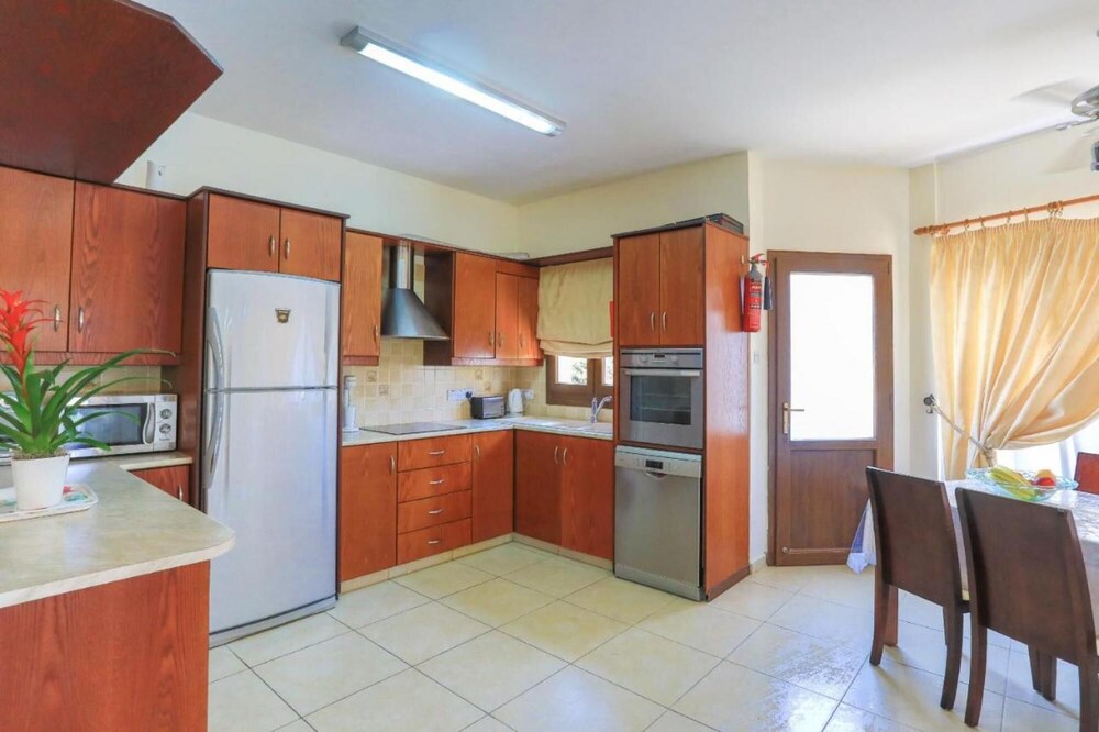 Villa Tsikkos Ena in Argaka