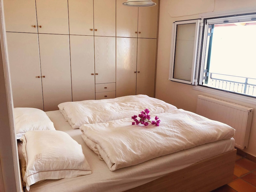 Villa With Pool Sea View Fitness