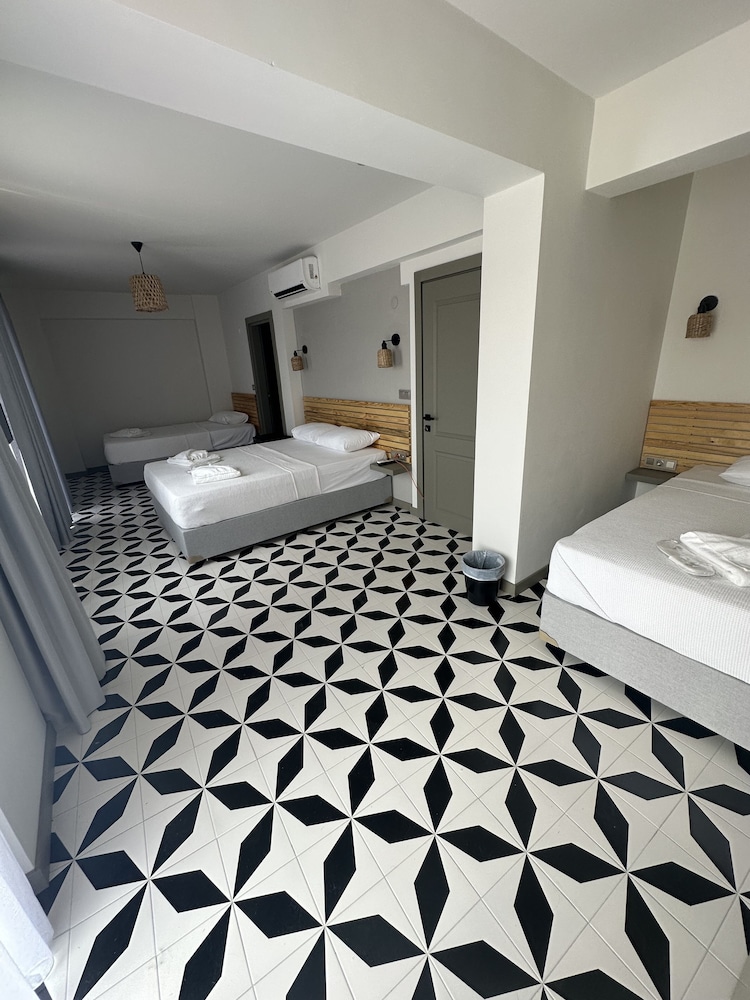 Bozcaada Arcadia Hotel - Image 31