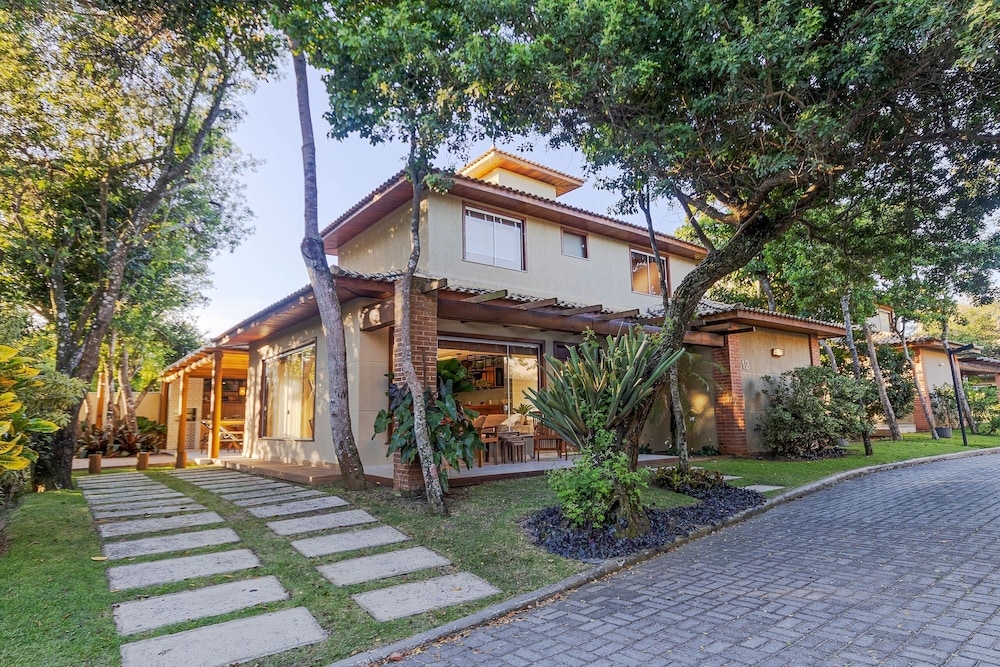 Bz15 Casa 200 metros da praia 4 suítes
