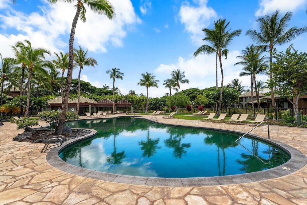 Luxurious View Corner Townhome - Great Views - VIP Beach Pass - Vrkcv