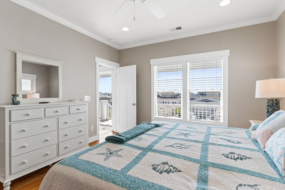 Fore Seasuns / 139 Scotch Bonnet Dr. 4 Bedroom Home by RedAwning view 3