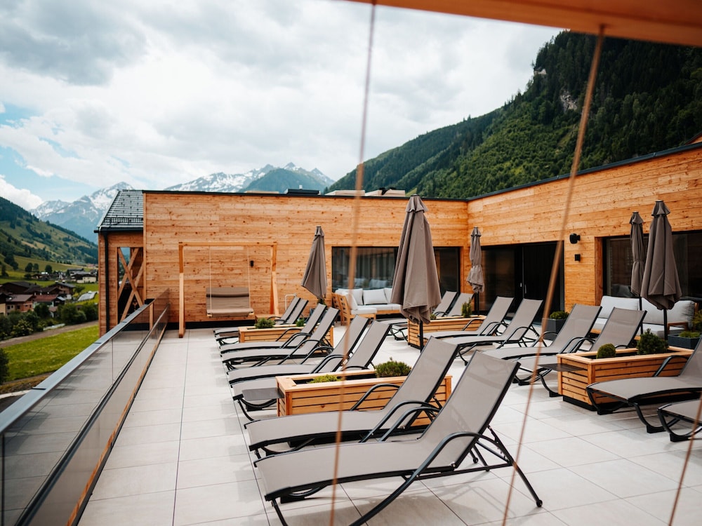 Nice Apartment With Balcony, Right on the Skislope