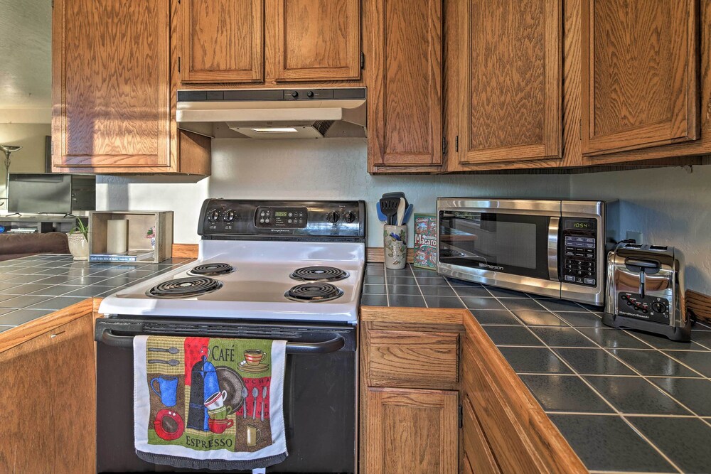 Juneau Vacations - Cozy Retreat w/ Fire Pit - Near Mendenhall Glacier - Property Image 1