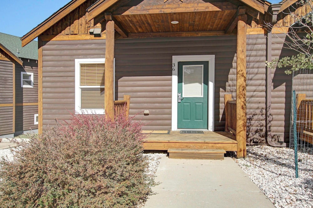 Estes Park Vacation Lodging