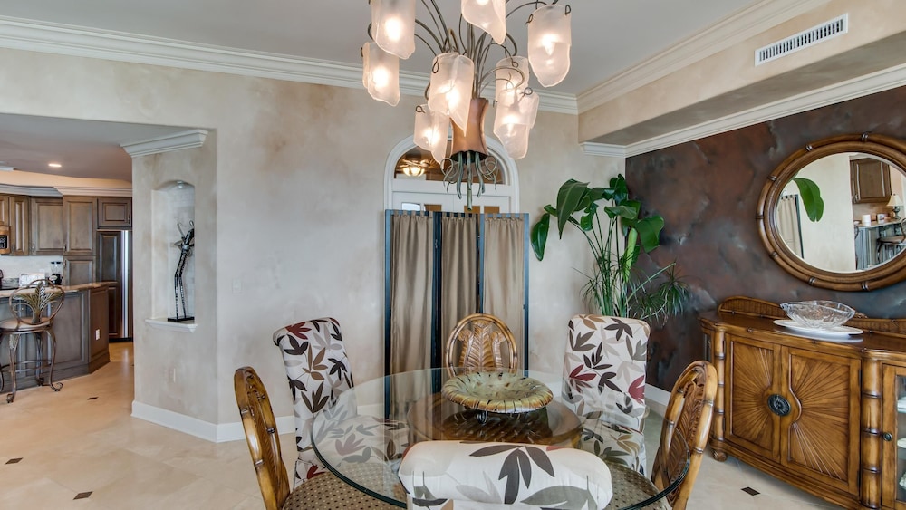 Phoenix West by Southern Vacation Rentals