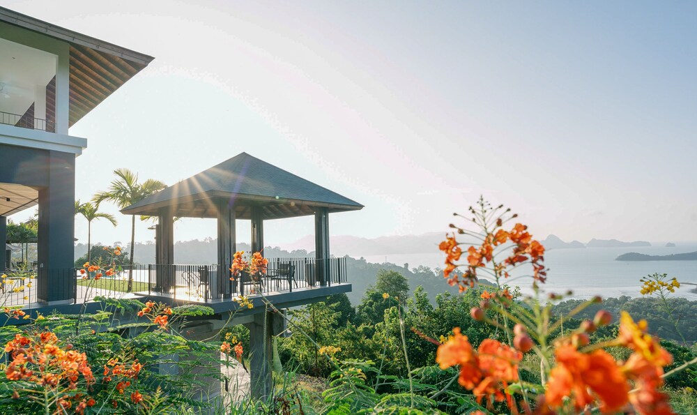 Villa Vista - Ultra-Luxury Private Villa