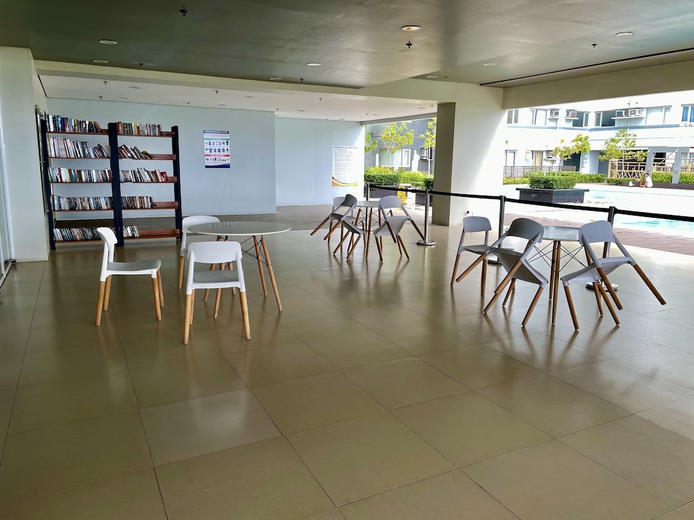 Avida Towers Condotel