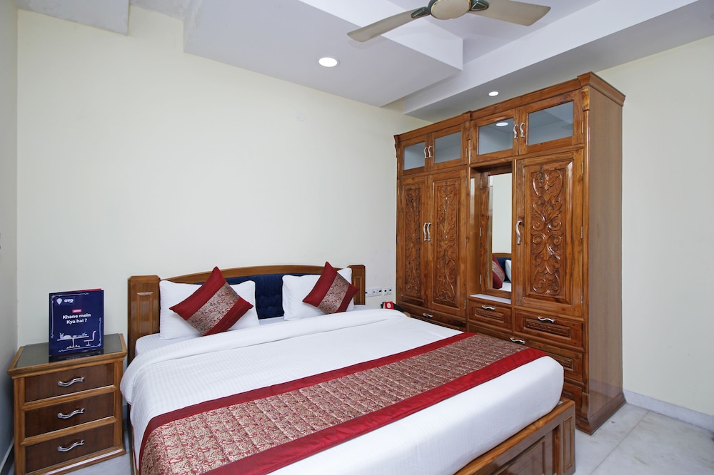 OYO 7292 Hotel NK North Star