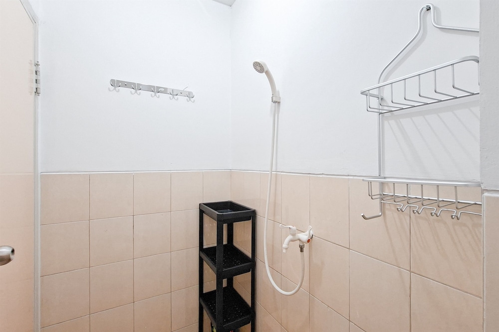 Warm And Cozy 2Br At Urbantown Serpong Apartment