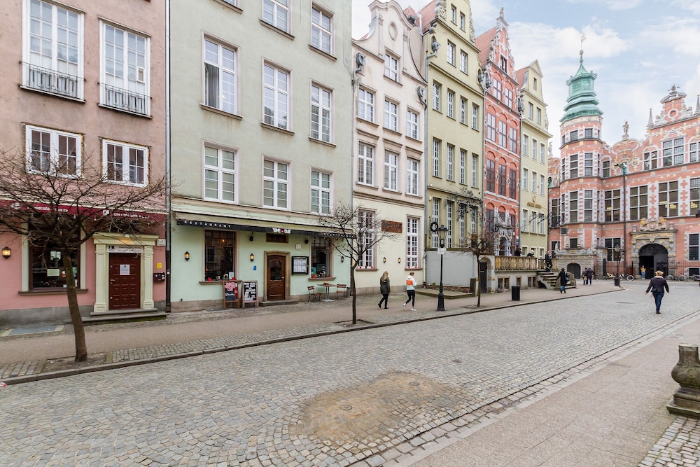 Apartments Old Town Piwna by Renters view 2