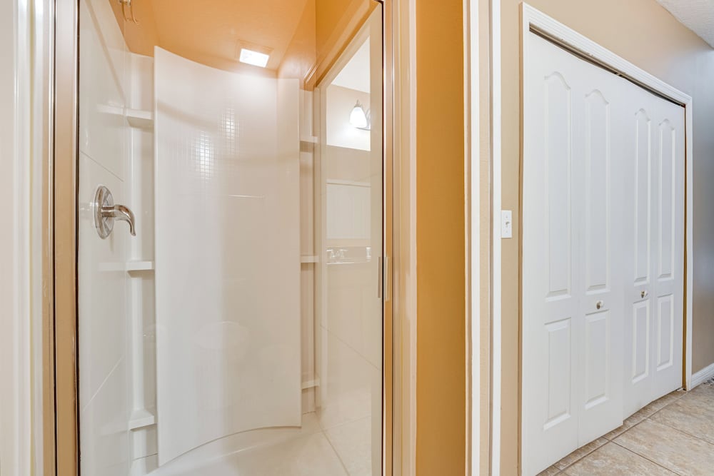 17 Mi to Disney: Getaway in Davenport w/ Game Room