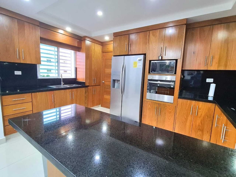 Fully Equipped Apartment With sea View