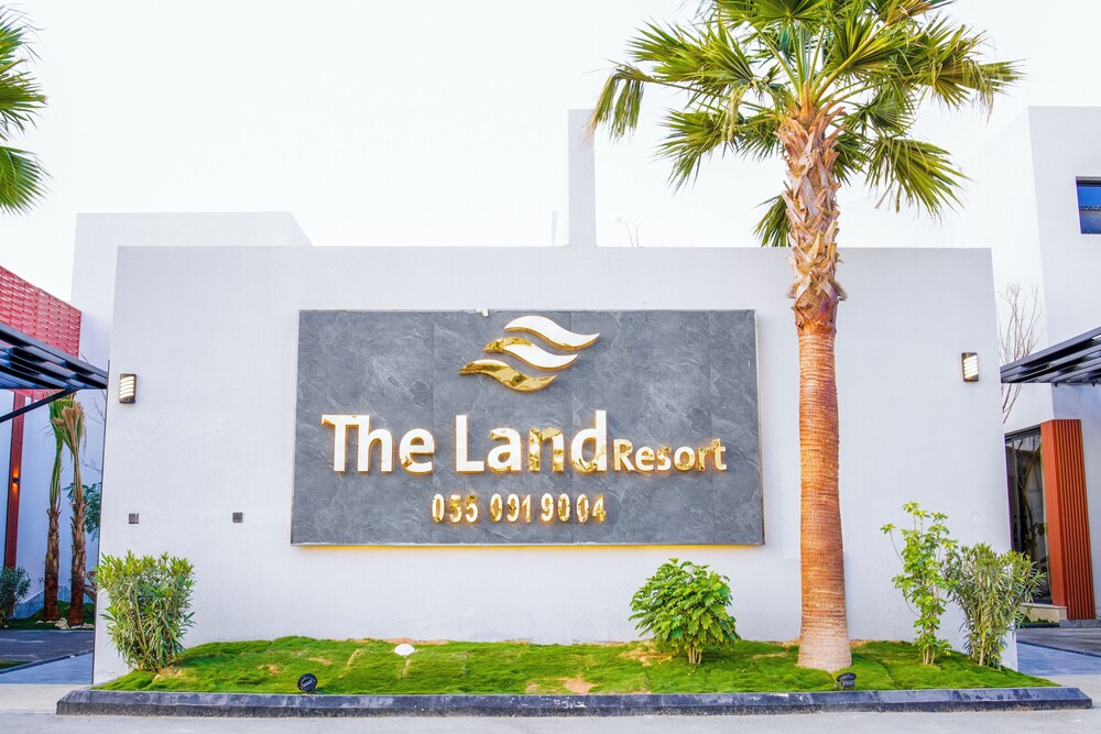 The Land Resort