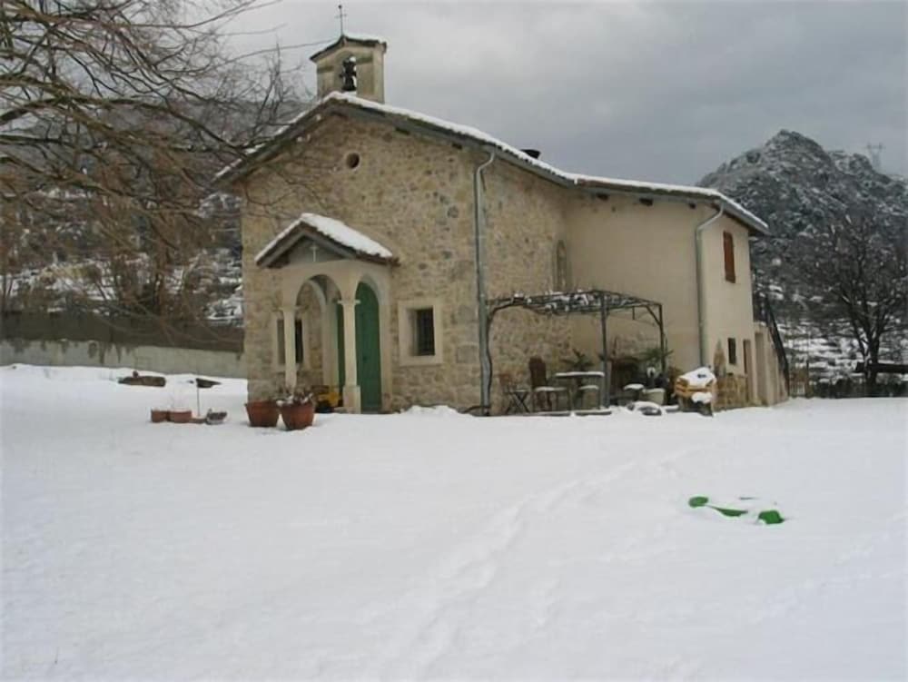 Photo 25