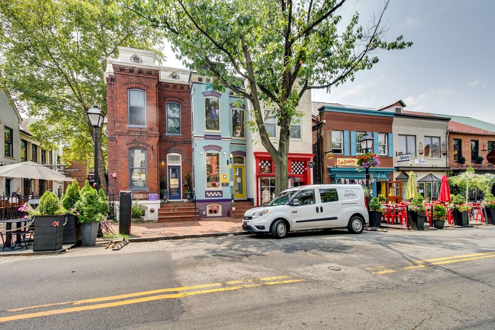 Charming Alexandria Vacation Rental in Old Town! view 5