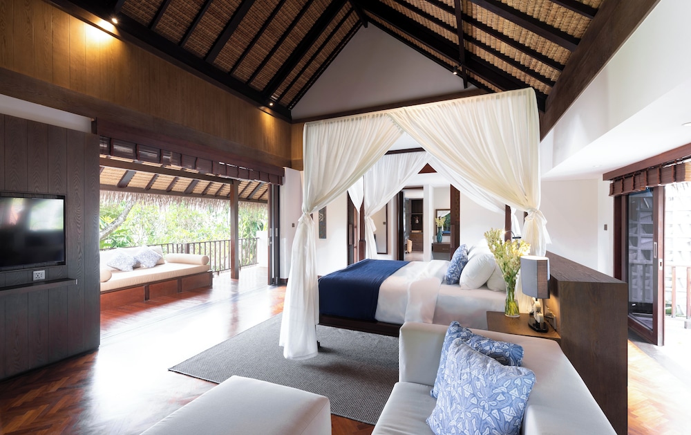 Villa Bangkuang by Nakula