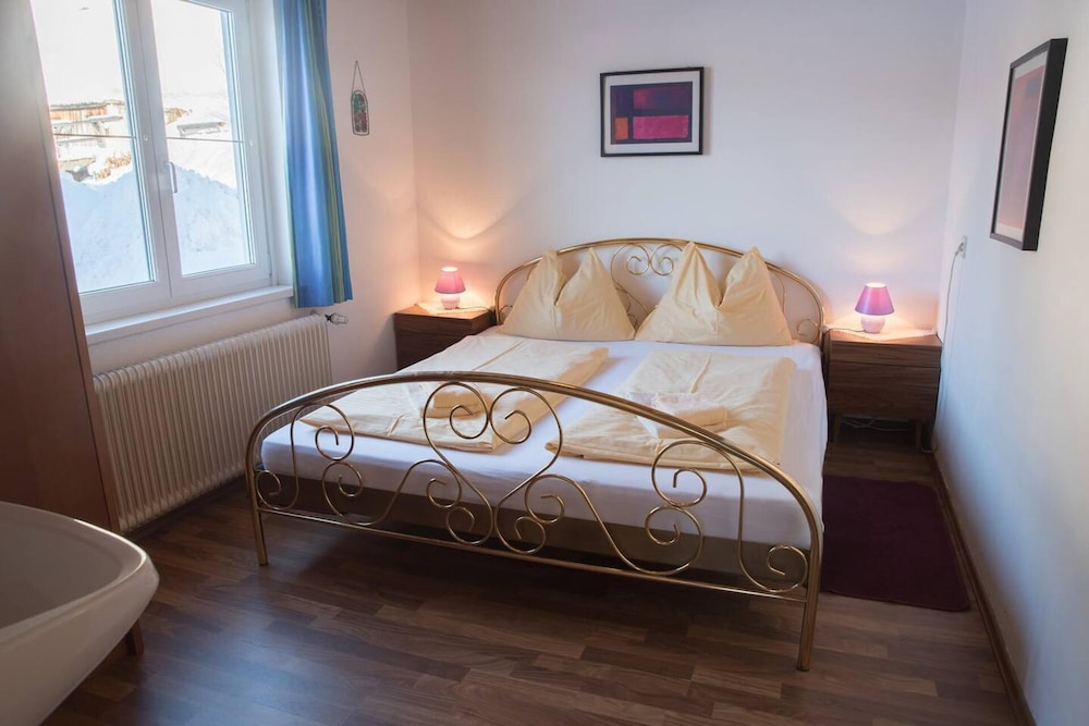 10bedroom House Obertauern-salzburg for 30 People view 5