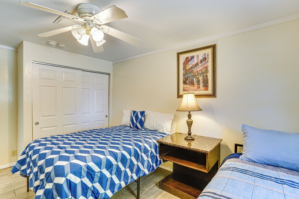 Pet-friendly Unit w/ Yard Near Sacramento River!